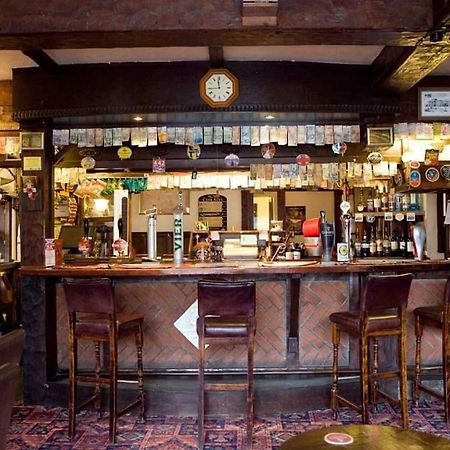 Bed and Breakfast The Kings Arms Wilmslow Exteriér fotografie