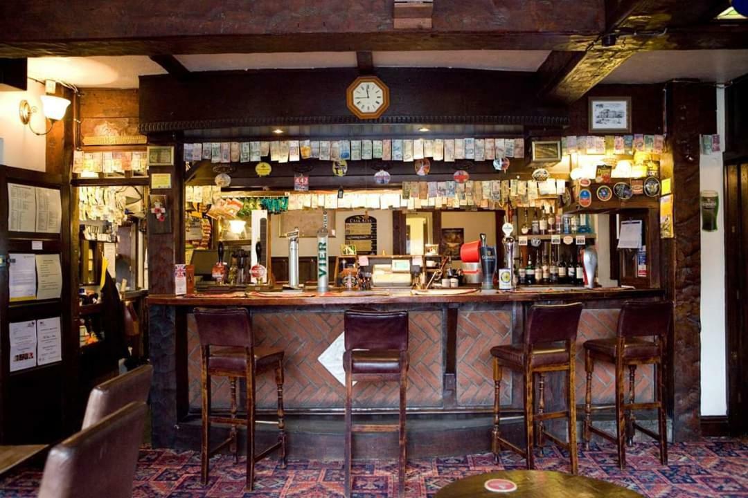 Bed and Breakfast The Kings Arms Wilmslow Exteriér fotografie